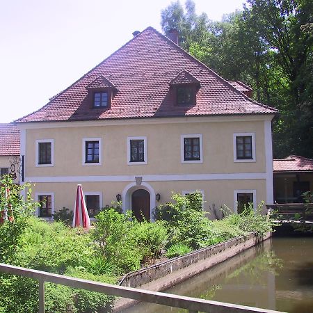 Landgasthof Kahrmühle Pressath Dış mekan fotoğraf