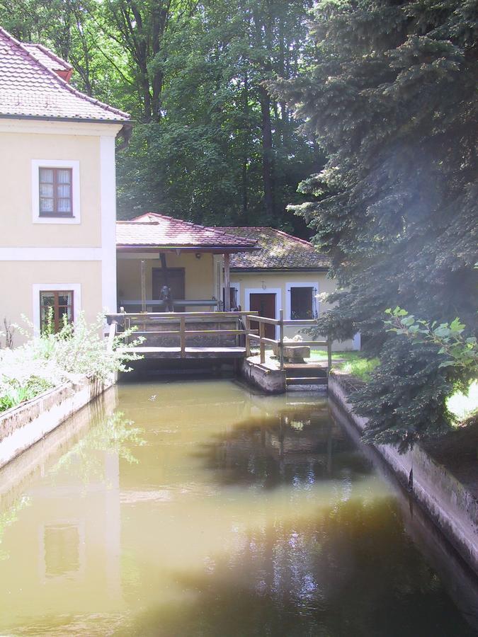 Landgasthof Kahrmühle Pressath Dış mekan fotoğraf