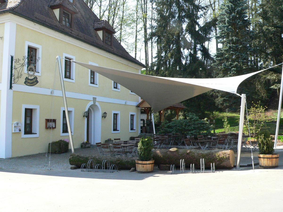 Landgasthof Kahrmühle Pressath Dış mekan fotoğraf