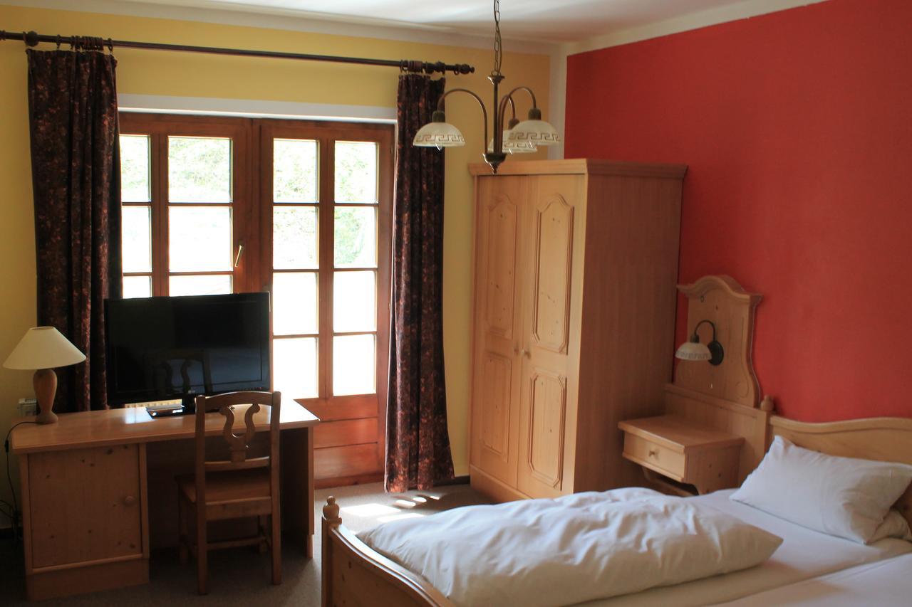 Landgasthof Kahrmühle Pressath Dış mekan fotoğraf
